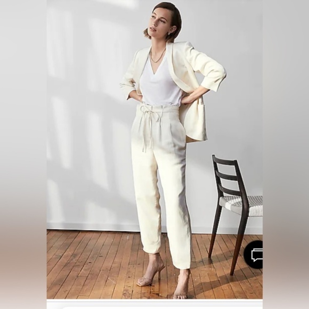 Women’s Express Linen Slacks. NWT.
